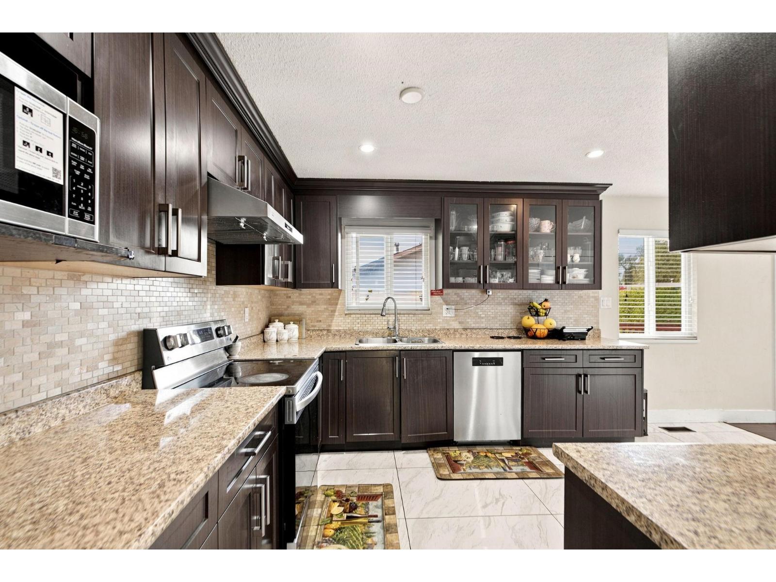 7567 114 STREET, Delta