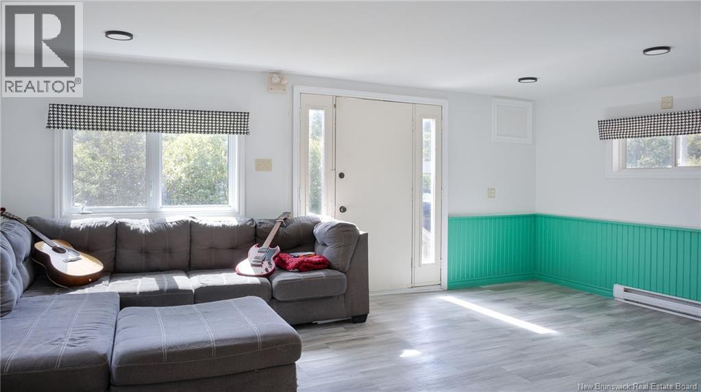 8003 Route 102, Greenwich — photo 2