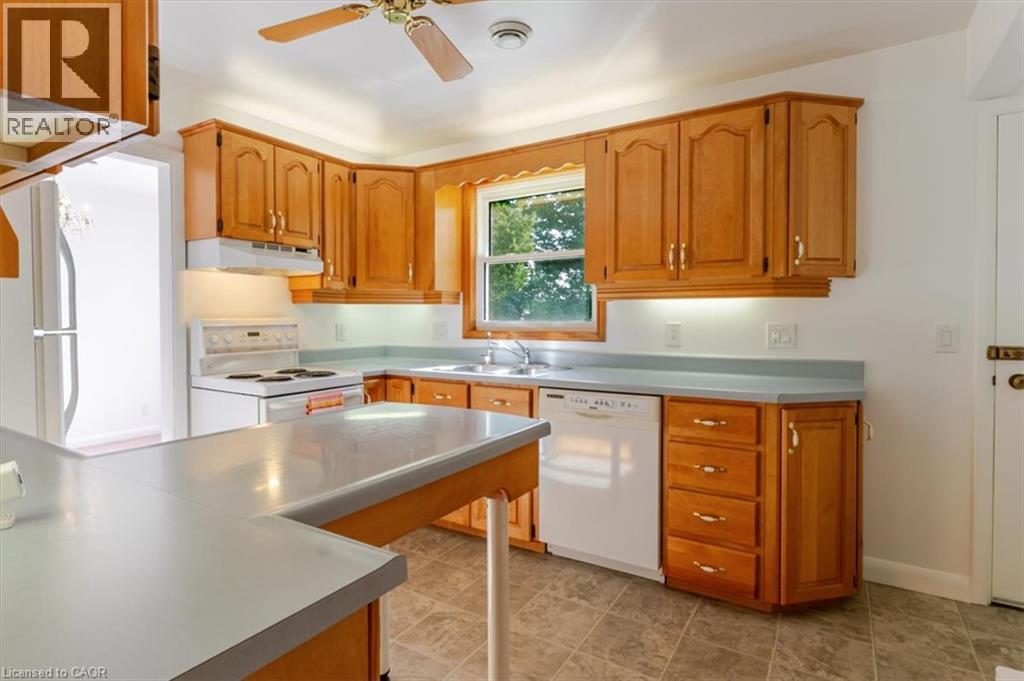 12 DAVERN Road - Image 11
