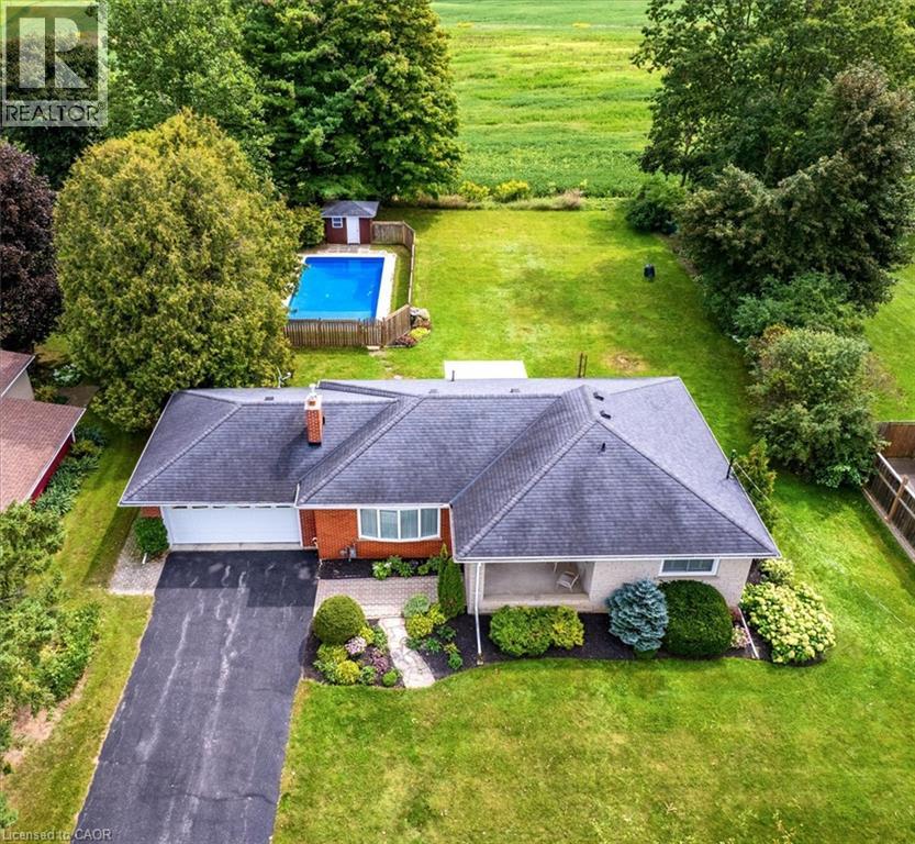 12 DAVERN Road - 2