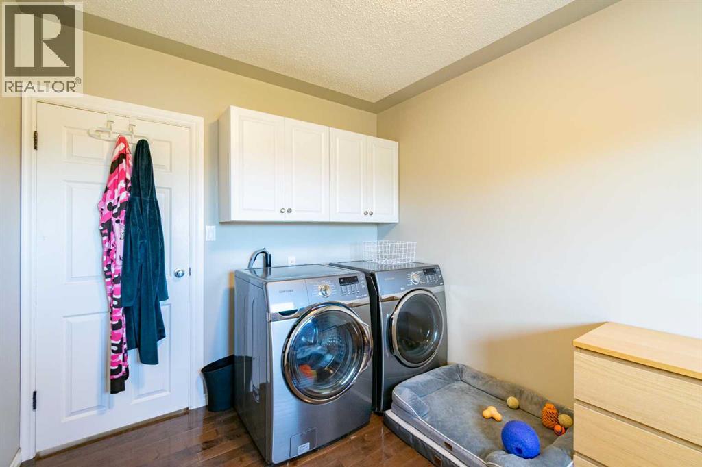 Listing photo – 5707 46 Avenue, Stettler