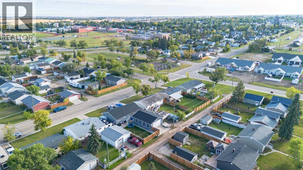 Listing photo – 5707 46 Avenue, Stettler