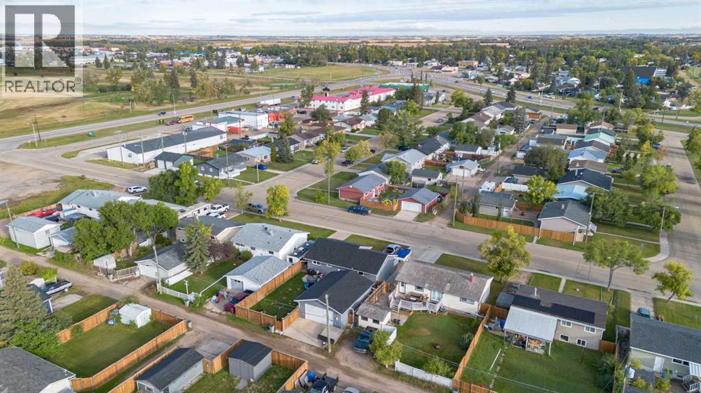 Listing photo – 5707 46 Avenue, Stettler