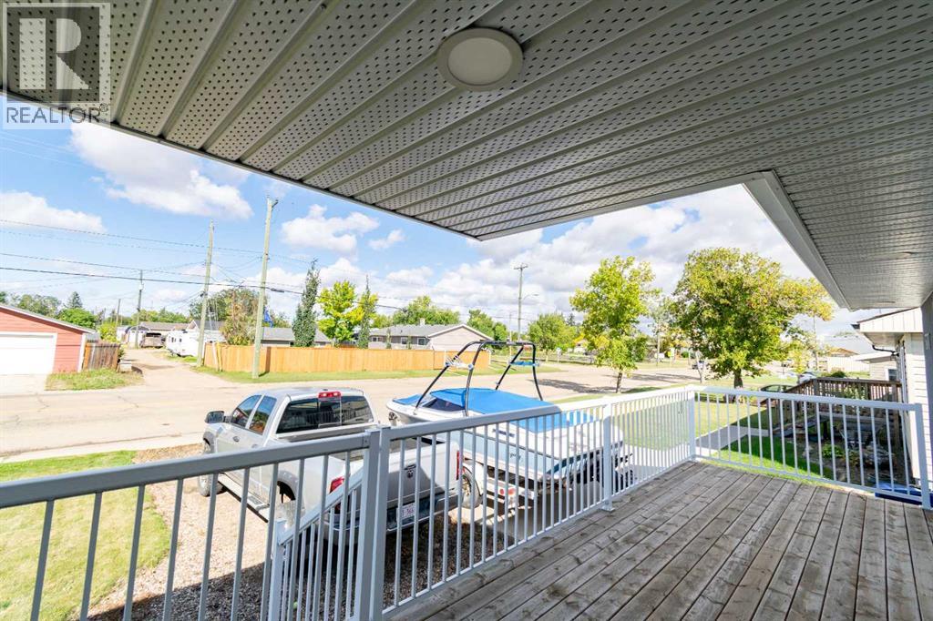 Listing photo – 5707 46 Avenue, Stettler