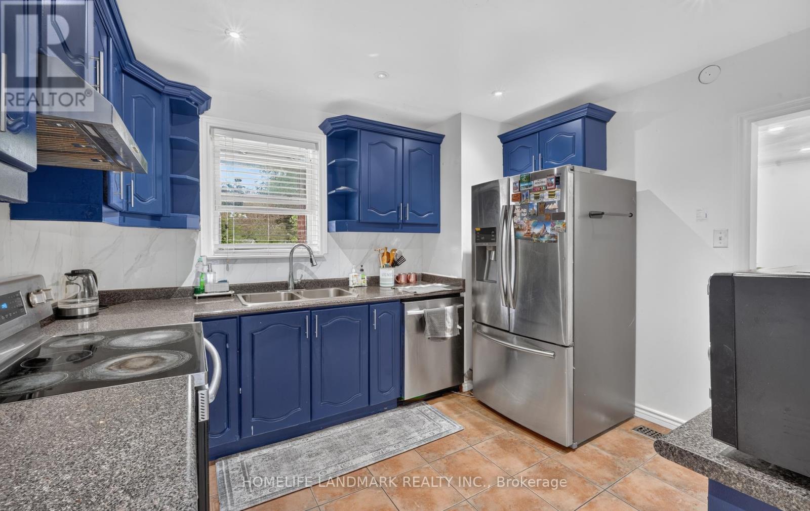 7 BAUDINA CRESCENT, Toronto (Birchcliffe-Cliffside) — photo 9