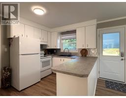 3045 Canoe Point Rd, Hilton Beach, ON P0R1G0 Photo 13