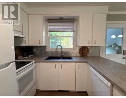 3045 Canoe Point Rd, Hilton Beach, ON P0R1G0 Photo 14