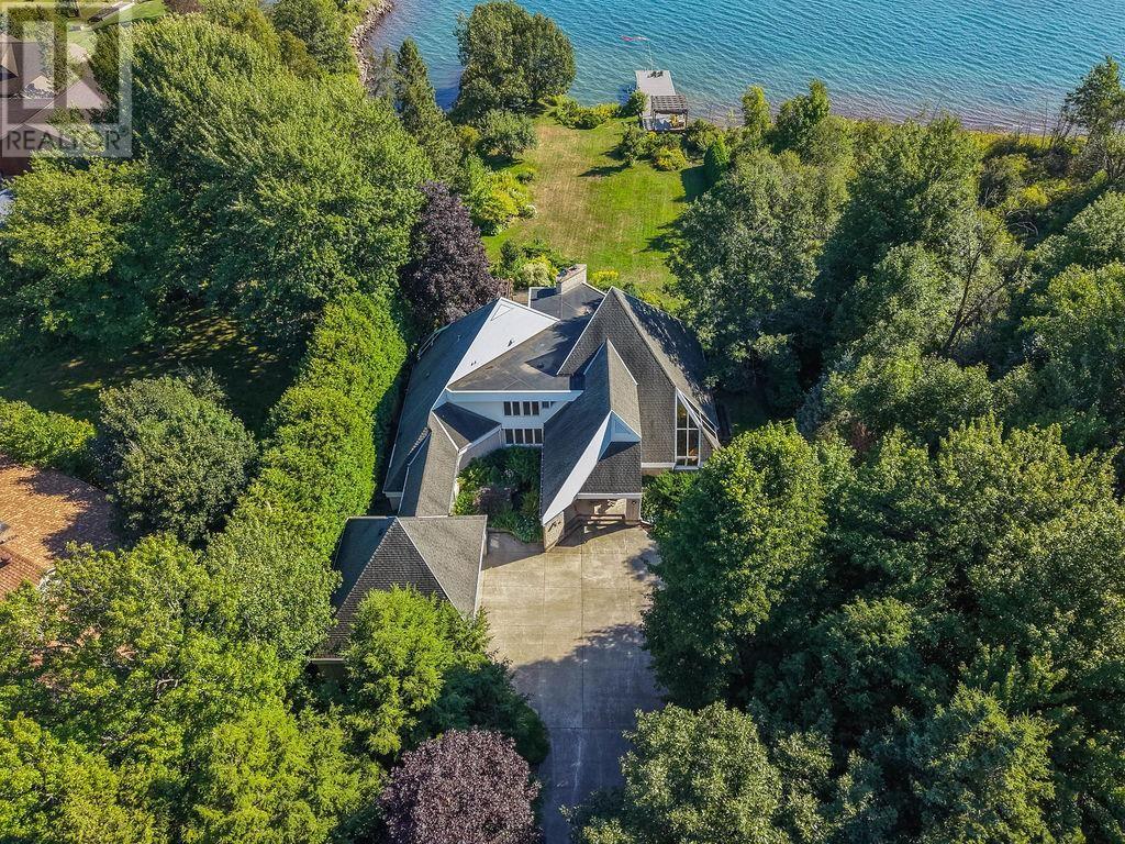 31 Riverside DR, Sault Ste. Marie — photo 2