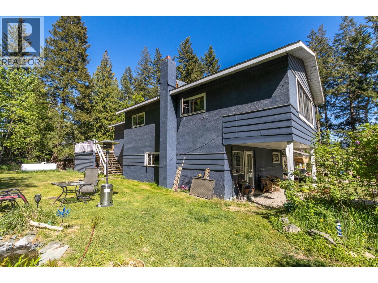  3591 65 Avenue Northwest, Salmon Arm