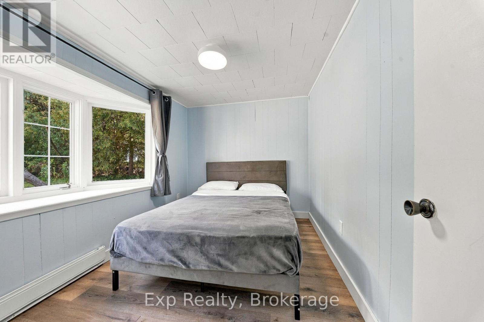 130 SAUNA ROAD - Image 19