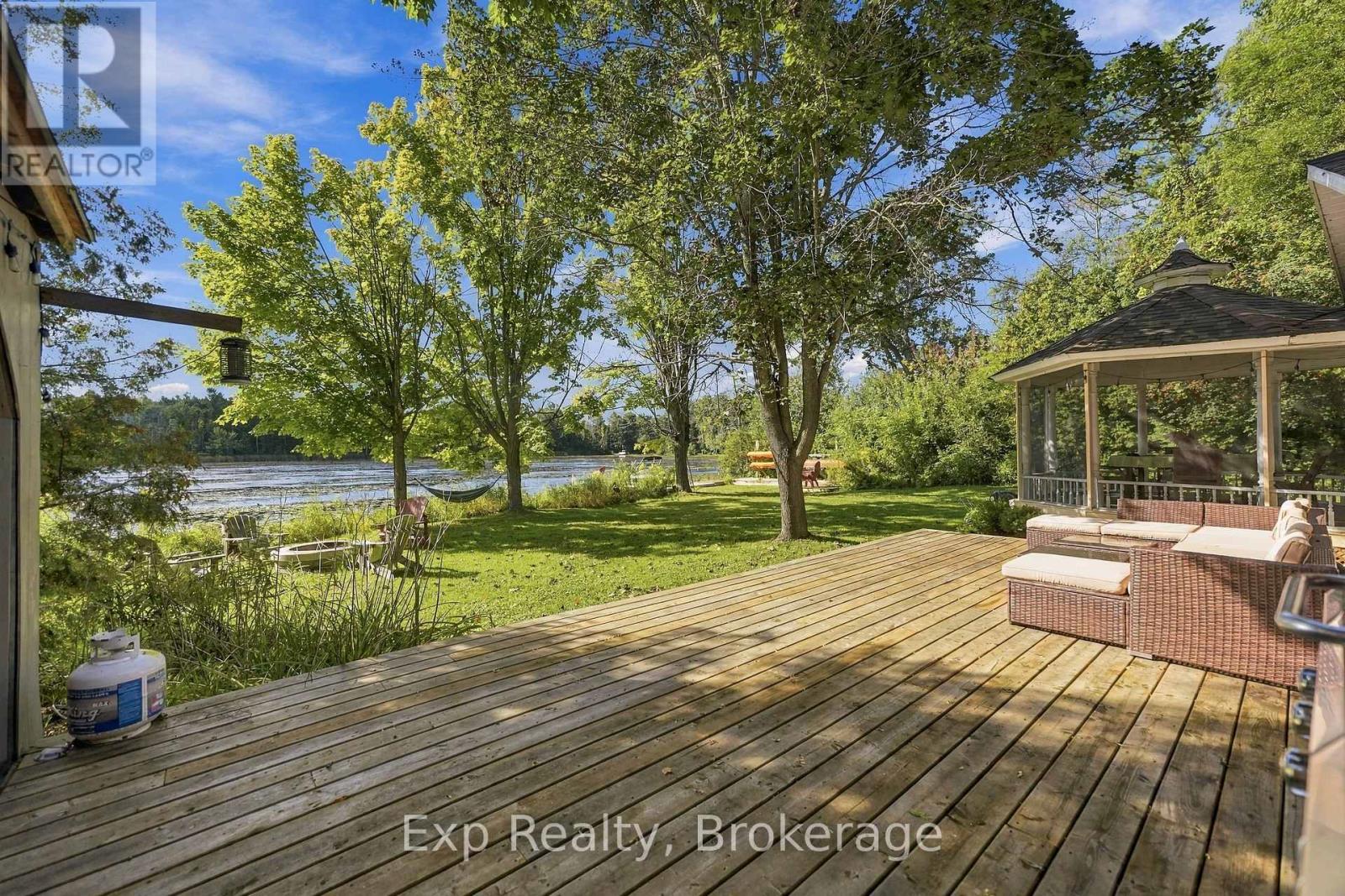 130 SAUNA ROAD - Image 33