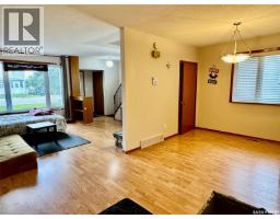 Storage - 611 6th Street, Humboldt, SK S0K2A0 Photo 10