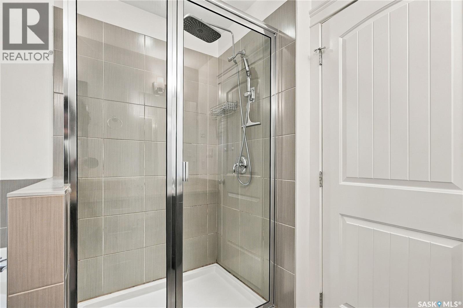 #25 425 Langer PLACE - 23