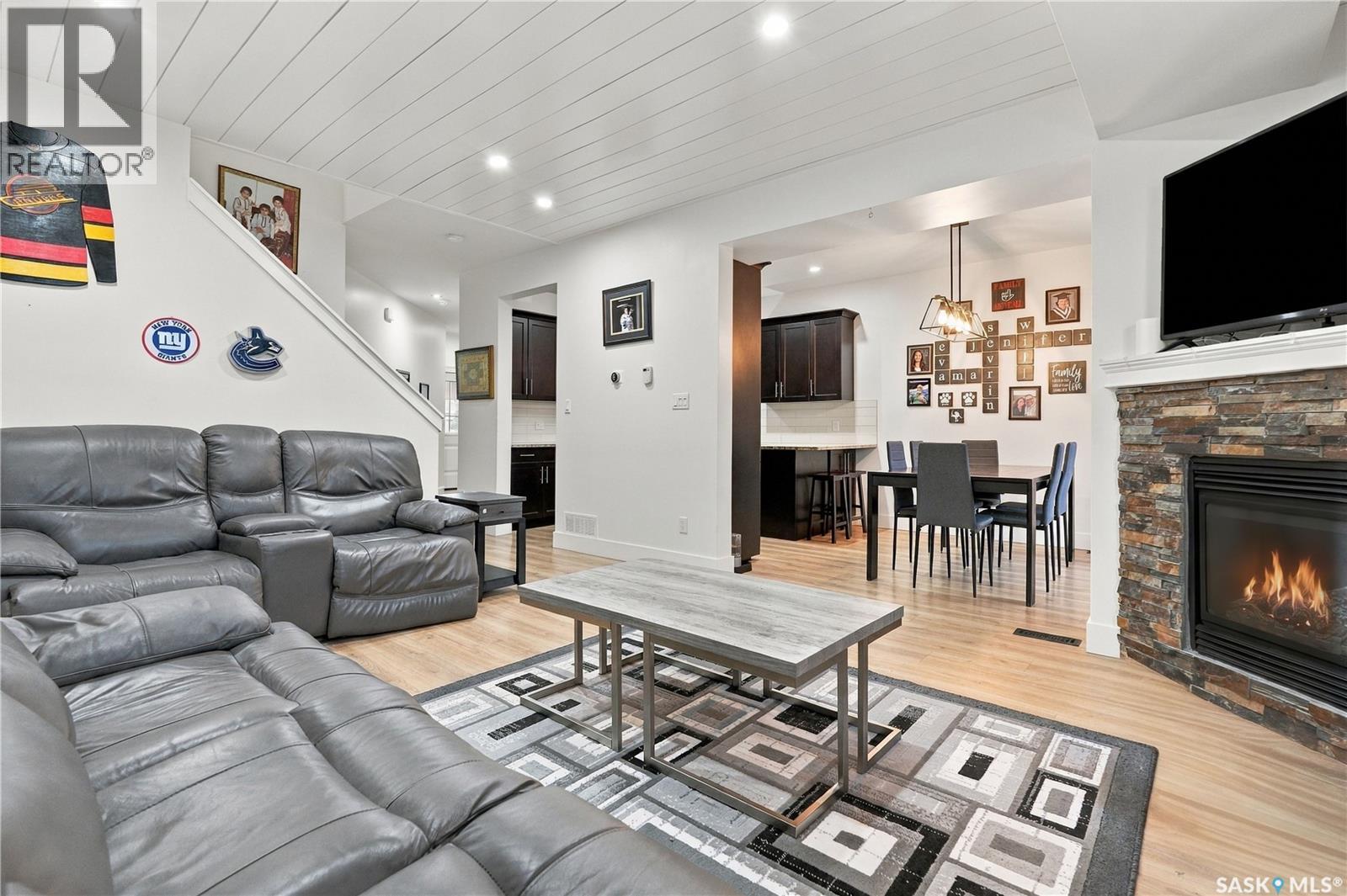 #25 425 Langer PLACE - 6