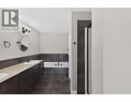 1596 Coalbanks Boulevard W, Lethbridge, AB T1J5B6 Photo 31