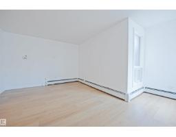 #1 10032 113 St Nw, Edmonton, AB T5K1N8 Photo 13