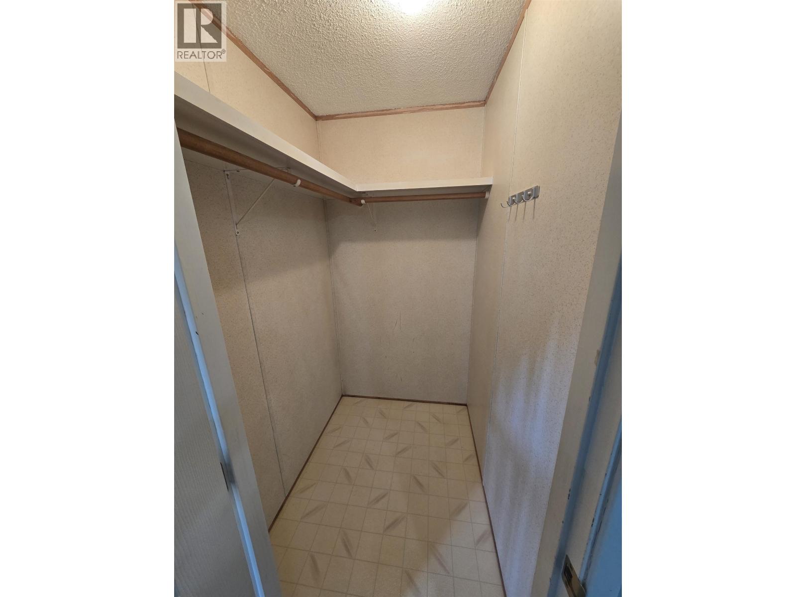 #54 4625 GRAHAM AVENUE - 15