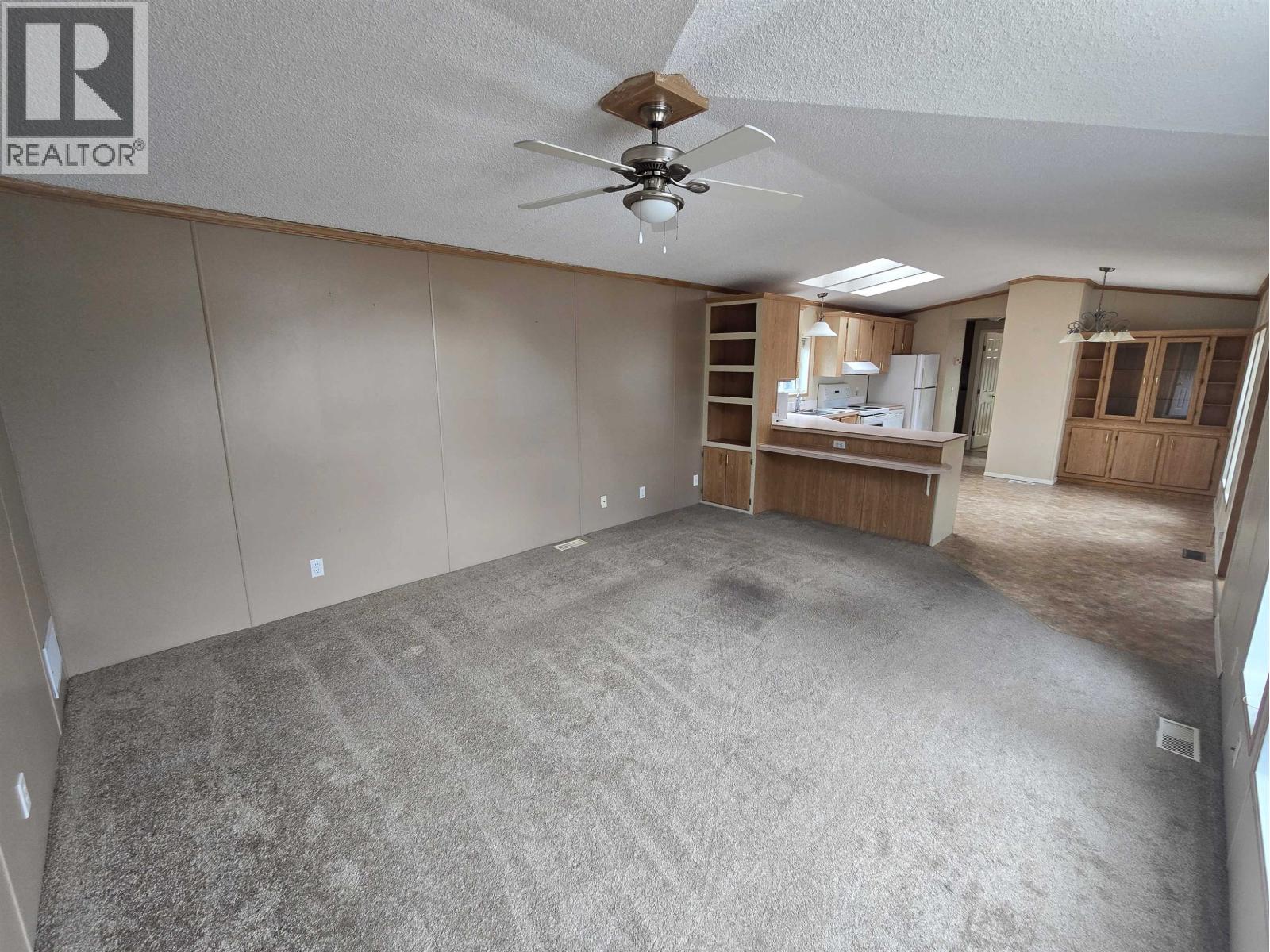 54 4625 GRAHAM AVENUE, Terrace