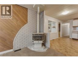 Dining room - 7400 Pleasant Valley Road Unit# 34, Vernon, BC V1B3V2 Photo 10