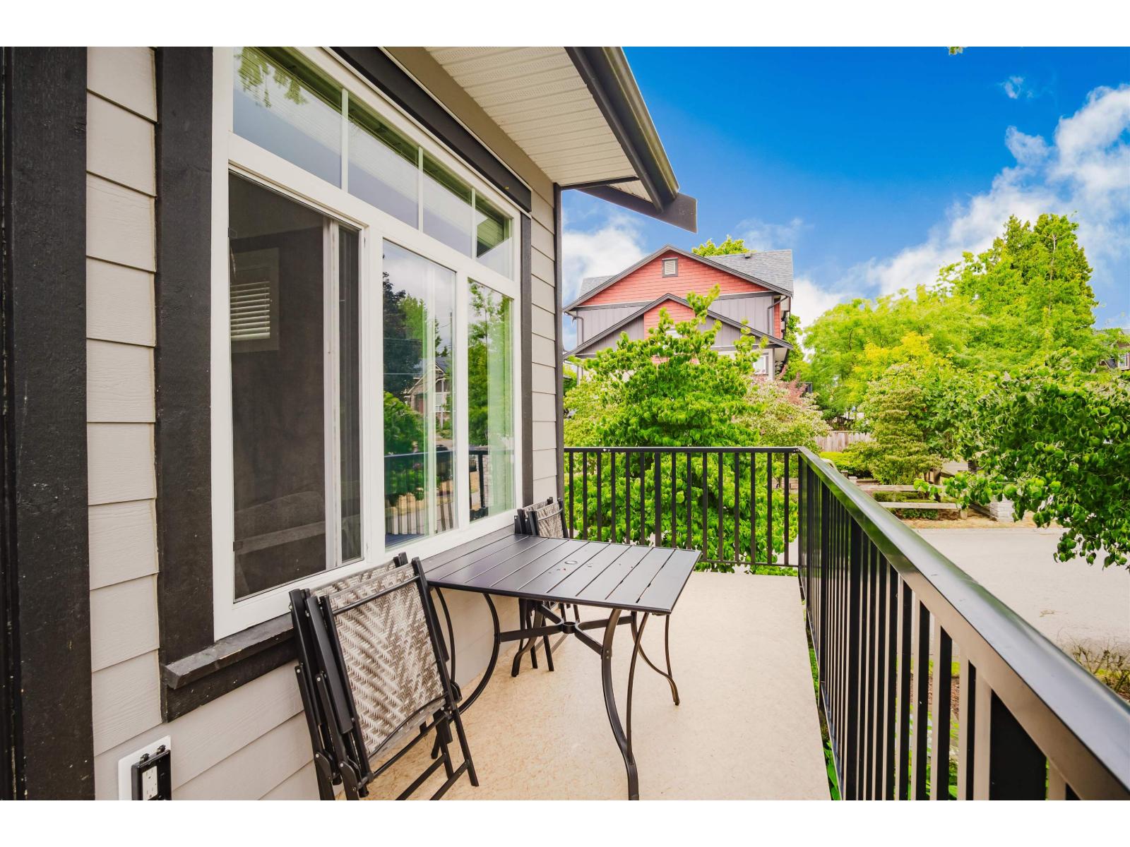 24 6929 142 STREET, Surrey