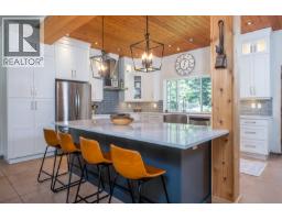 Dining room - 120 Richie Road, Rossland, BC V0G1Y0 Photo 17