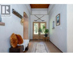 Foyer - 120 Richie Road, Rossland, BC V0G1Y0 Photo 10