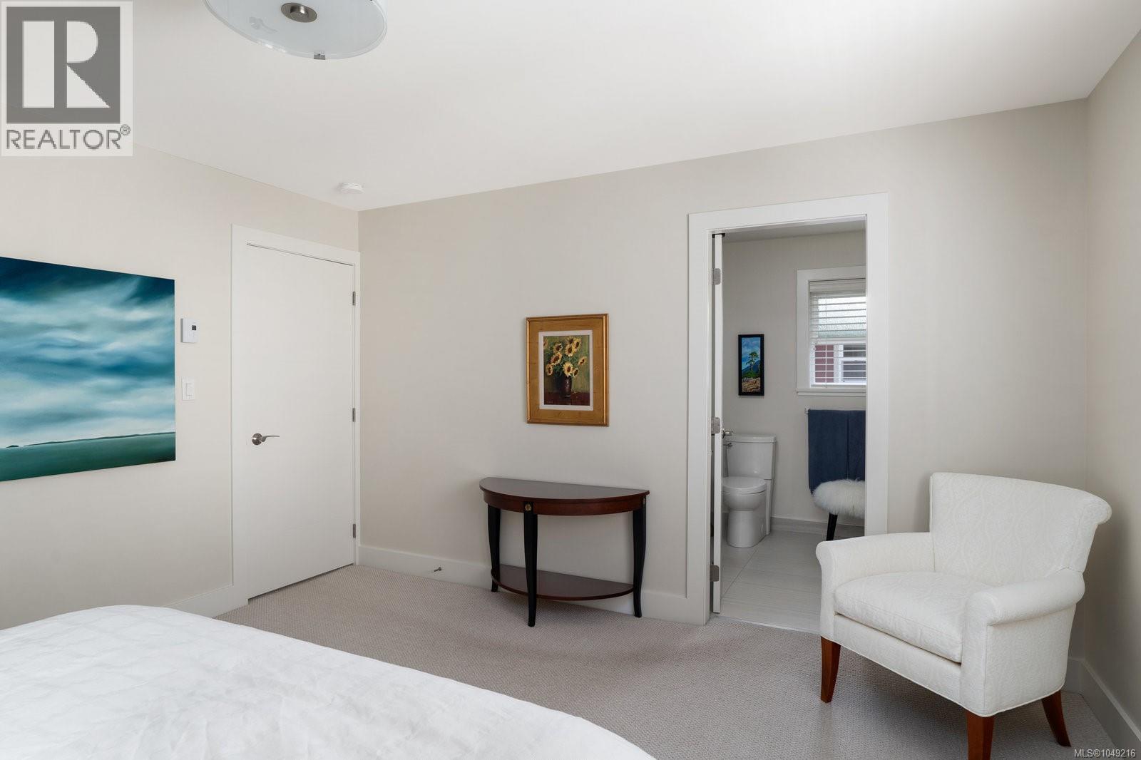 #2 2419 Malaview Ave - 14