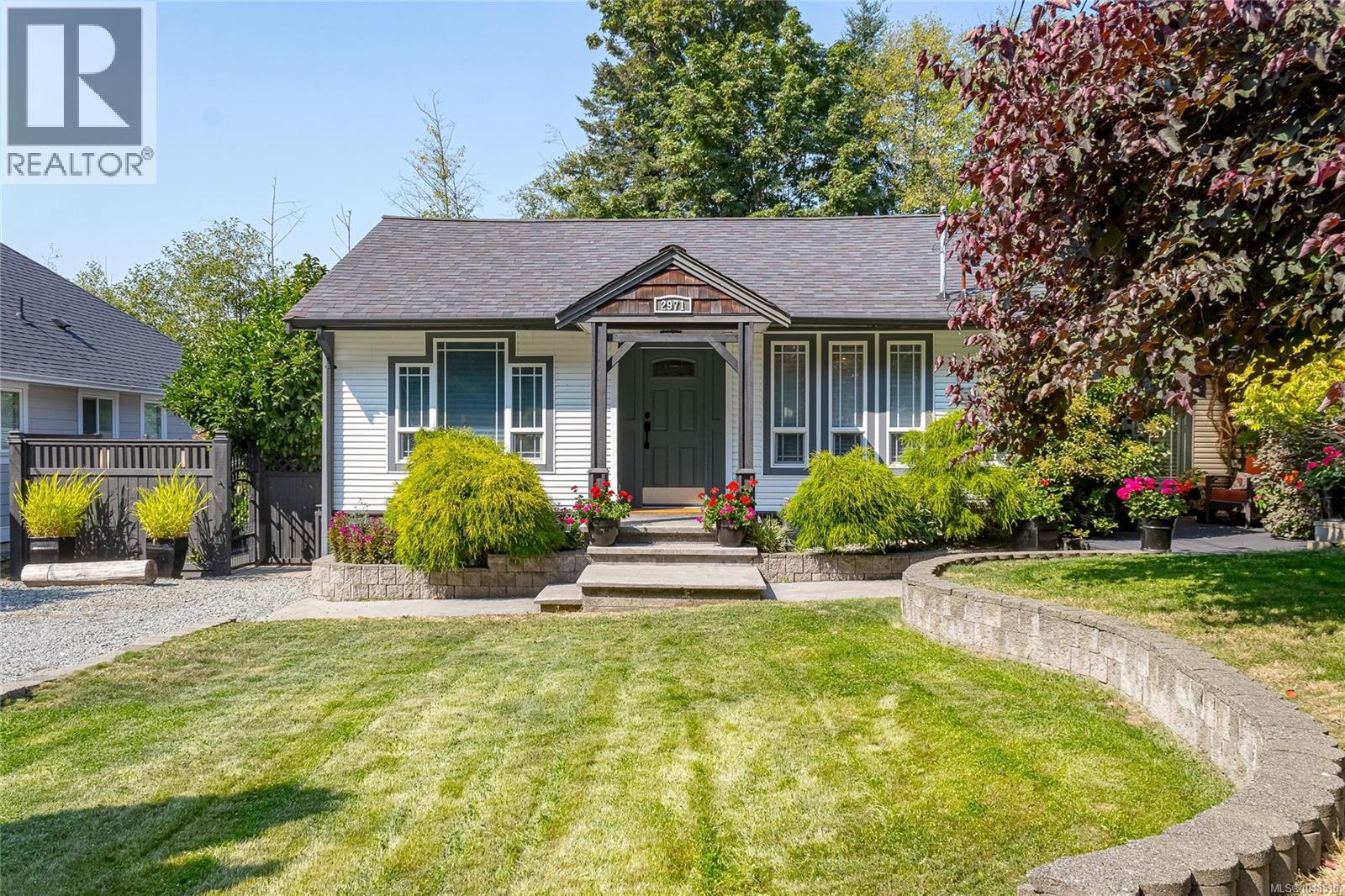 2971 Oak St, Chemainus