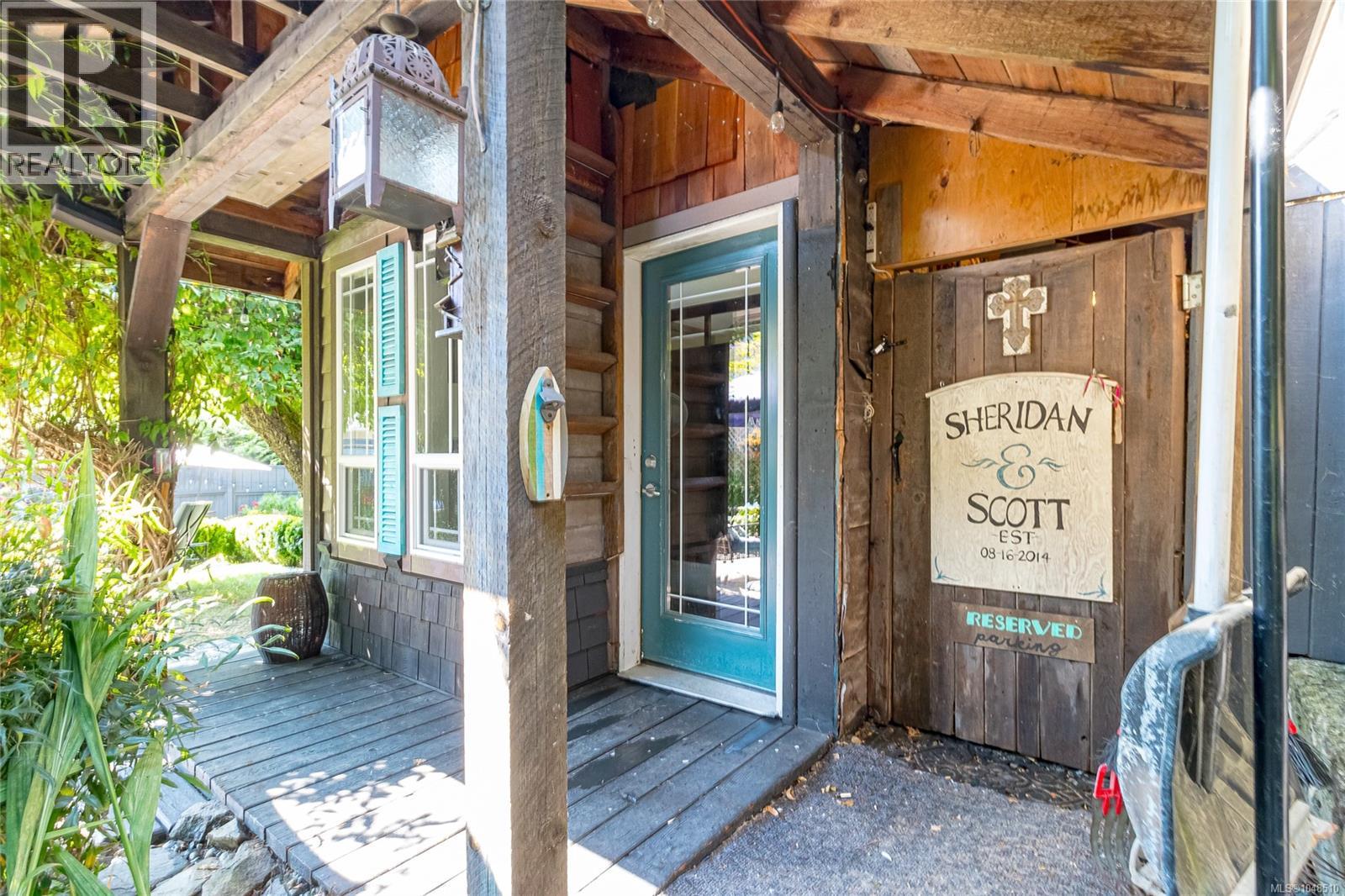 2971 Oak St, Chemainus