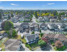 8020 Dominion Place, Surrey, BC V3W6B2 Photo 20