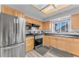 8020 Dominion Place, Surrey, BC V3W6B2 Photo 10