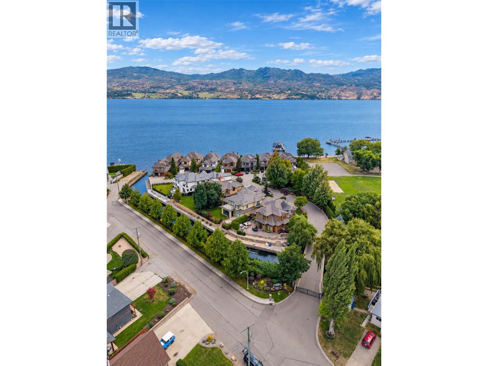 3673 Green Bay Landing, West Kelowna