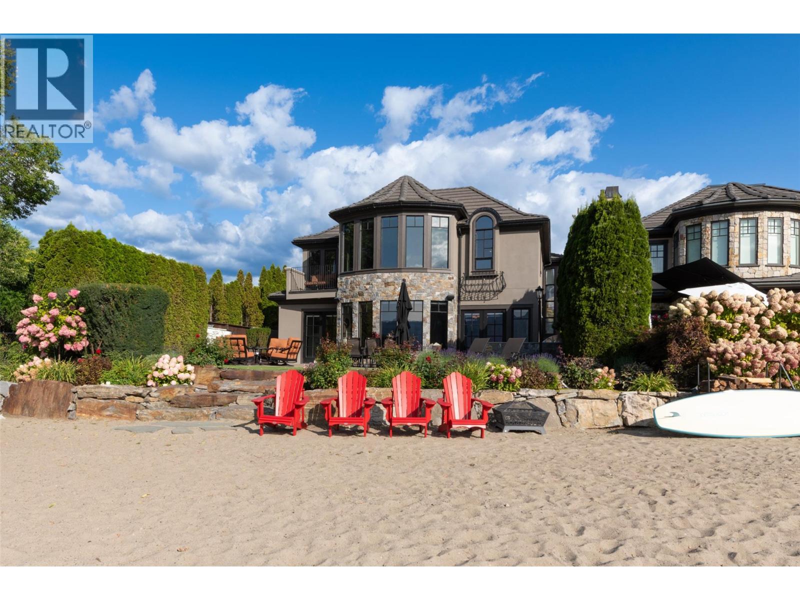 3673 Green Bay Landing, West Kelowna