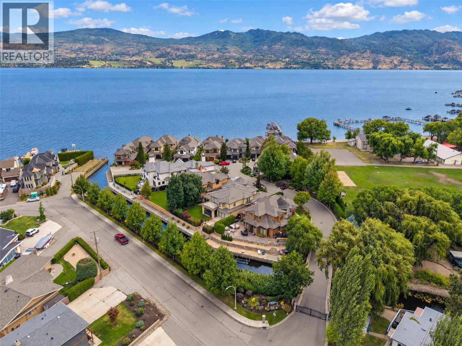 3673 Green Bay Landing, West Kelowna