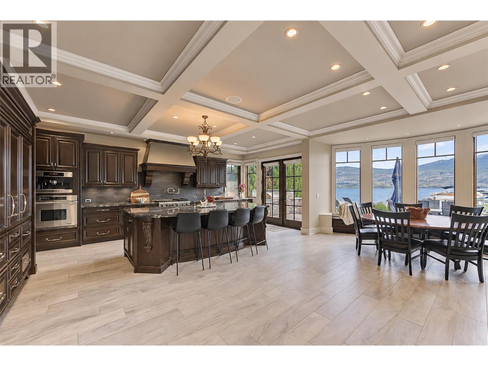 3673 Green Bay Landing, West Kelowna