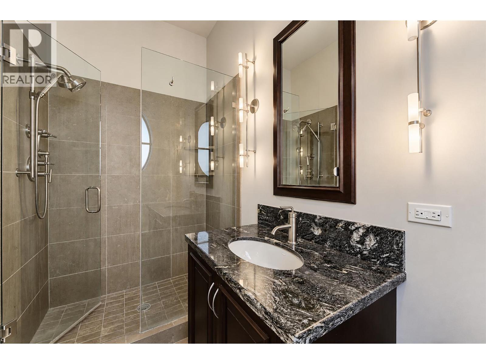 3673 Green Bay Landing, West Kelowna