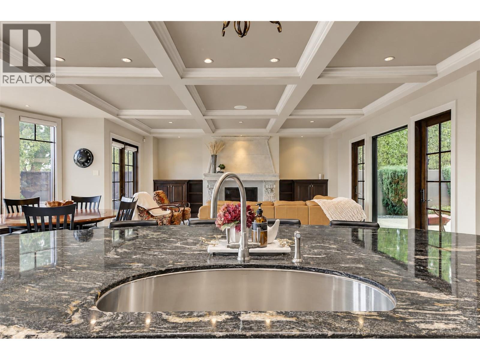 3673 Green Bay Landing, West Kelowna