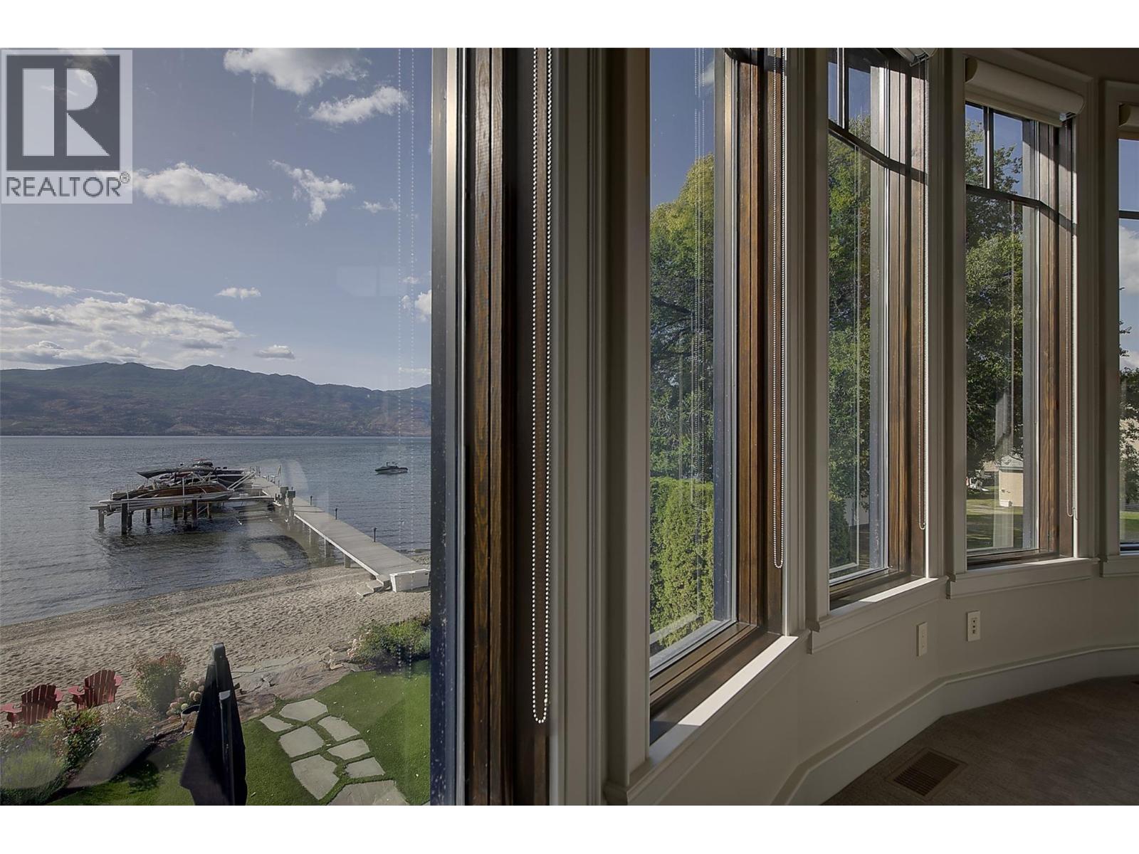 3673 Green Bay Landing, West Kelowna