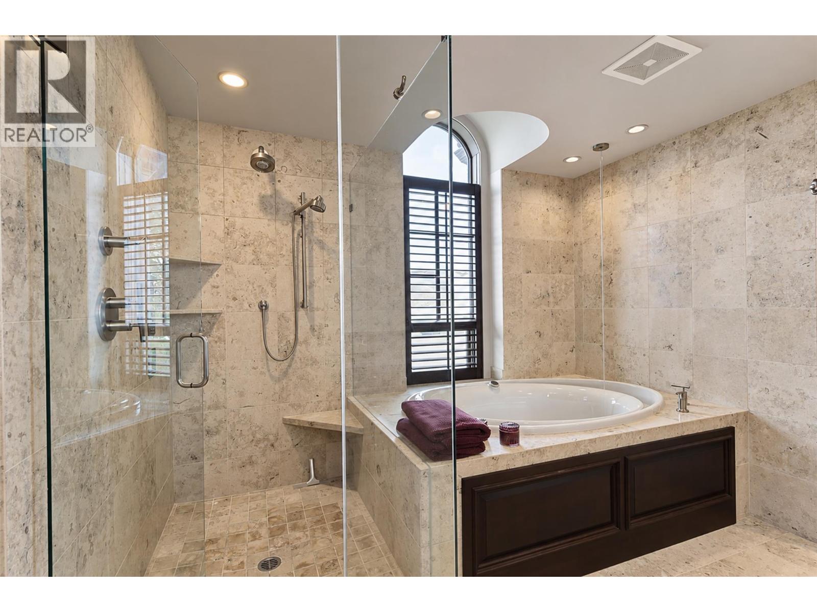 3673 Green Bay Landing, West Kelowna