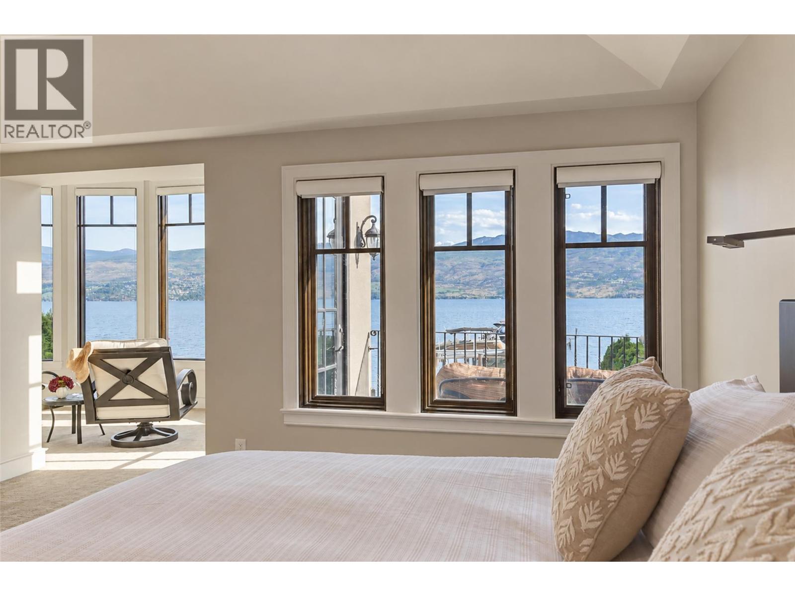 3673 Green Bay Landing, West Kelowna