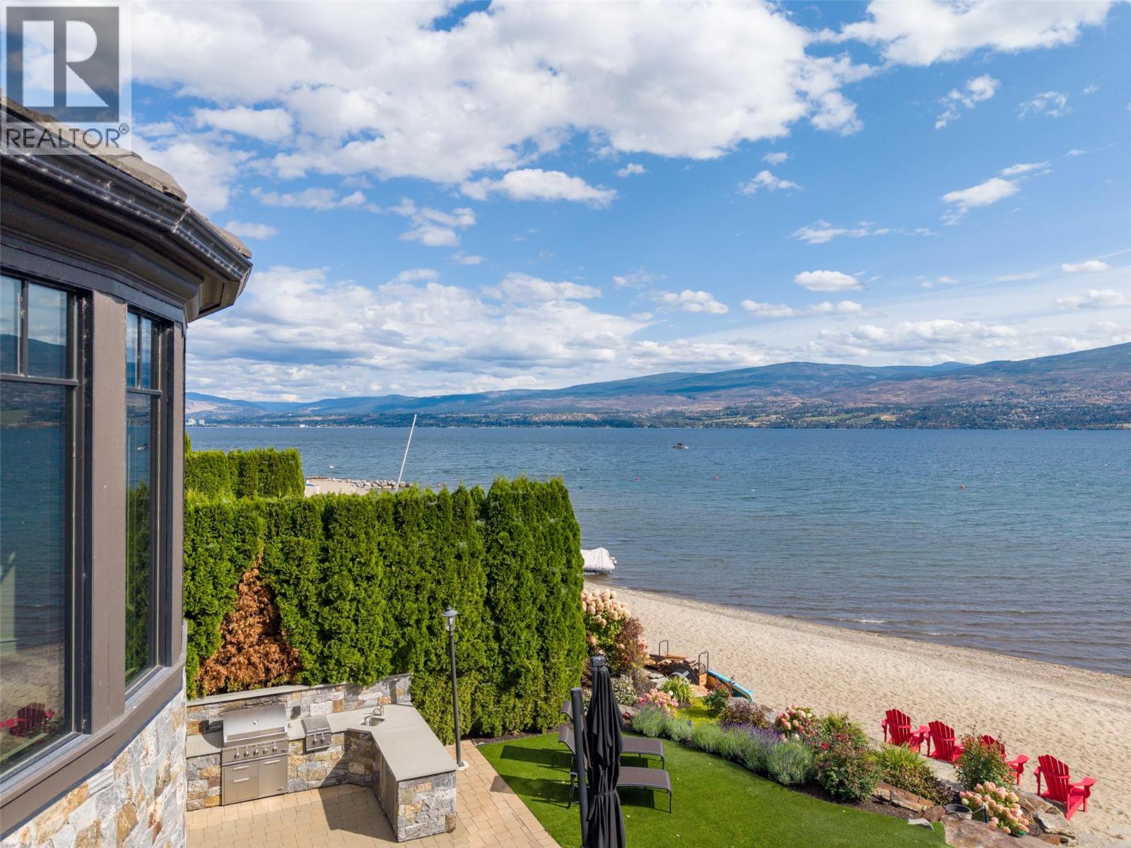 3673 Green Bay Landing, West Kelowna
