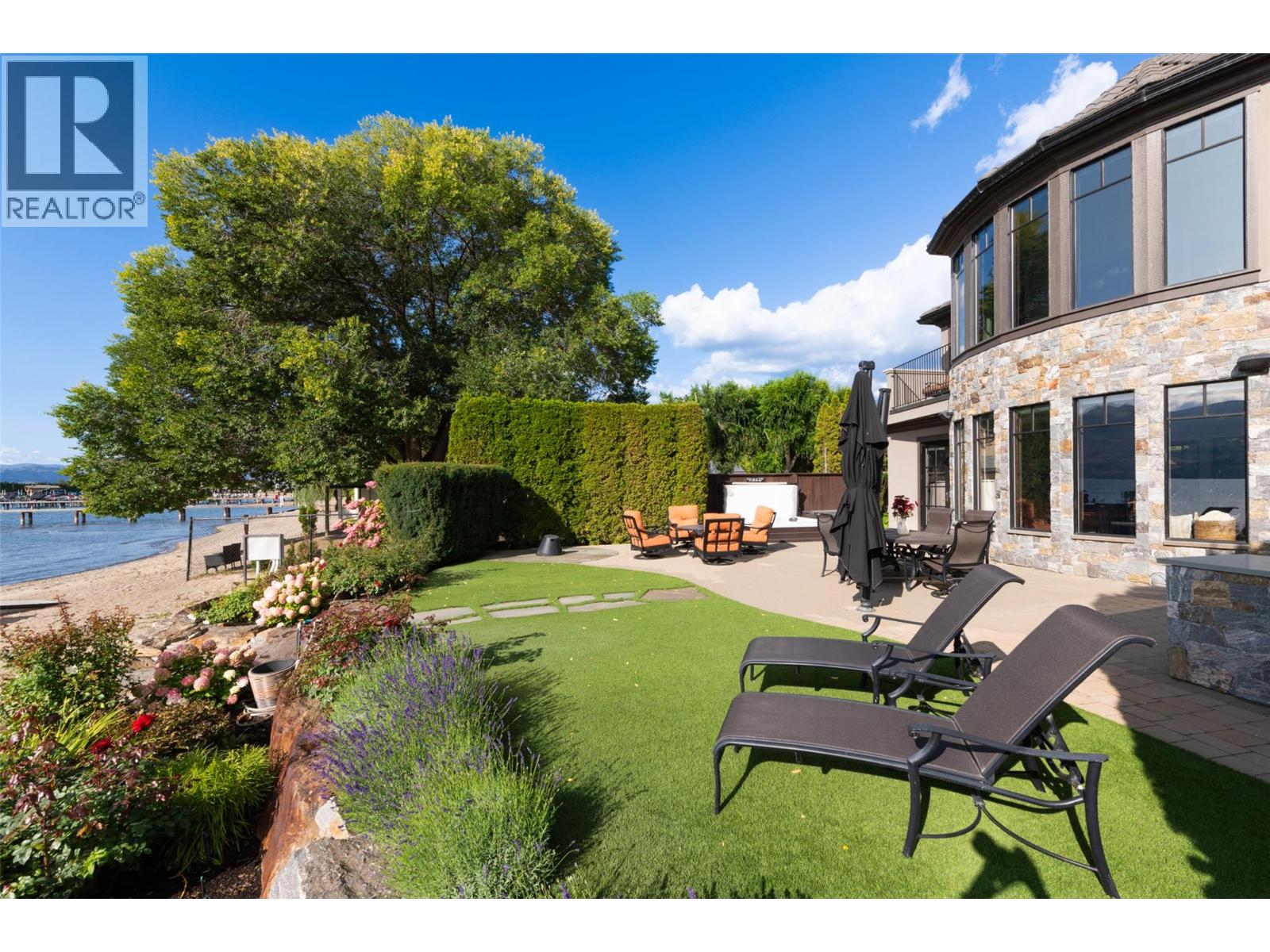 3673 Green Bay Landing, West Kelowna
