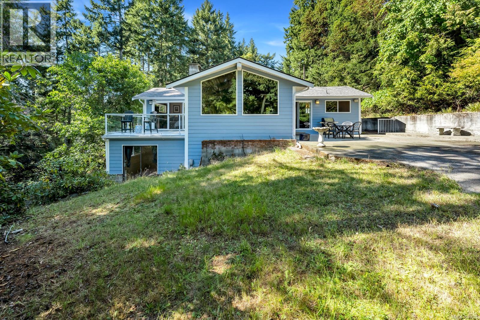 836 Walfred Rd, Langford