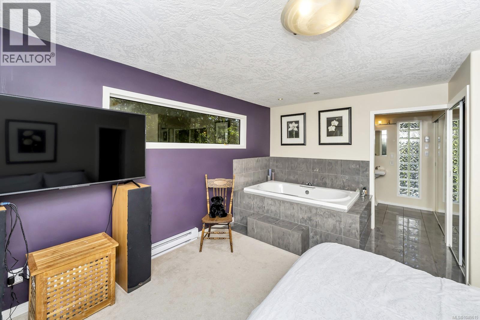 836 Walfred Rd, Langford