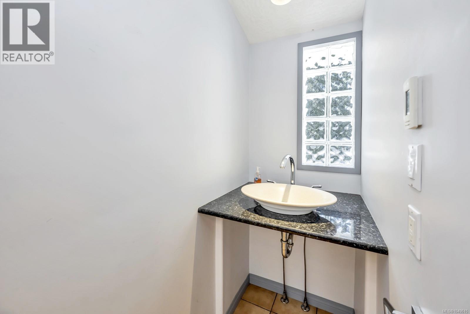 836 Walfred Rd, Langford