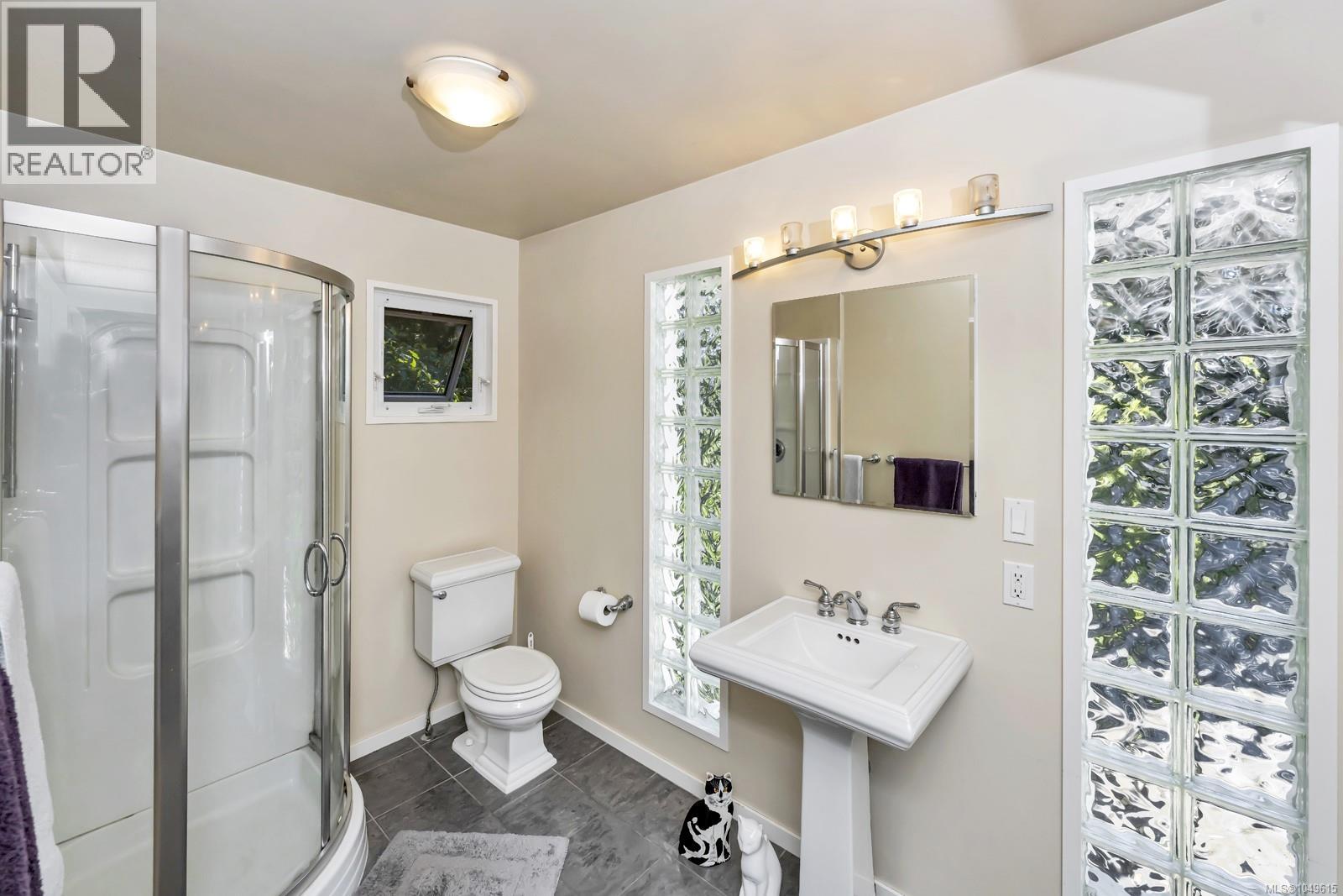 836 Walfred Rd - 37