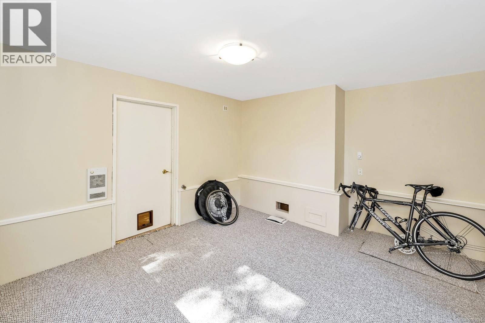 836 Walfred Rd, Langford