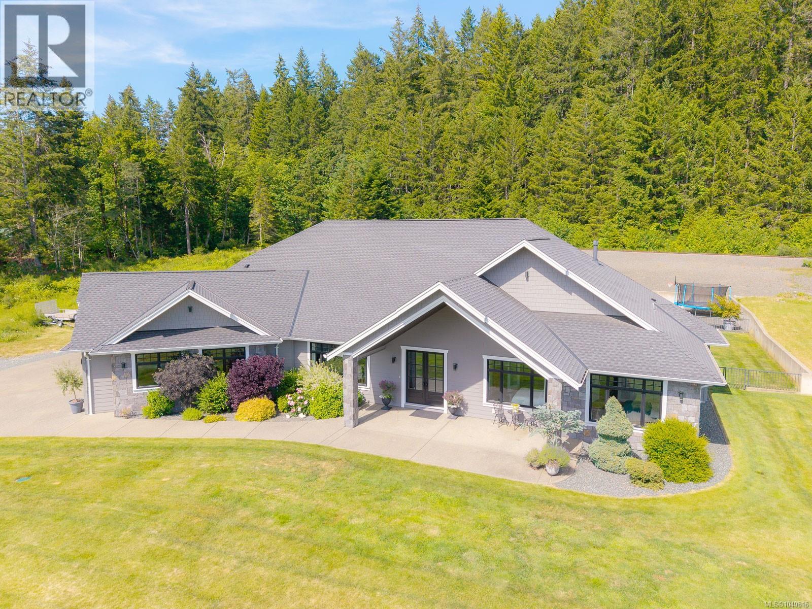6181 Chase Dr, Port Alberni