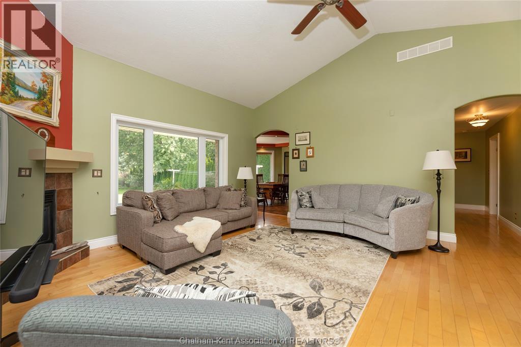 2958 County Rd 20 ... - 9