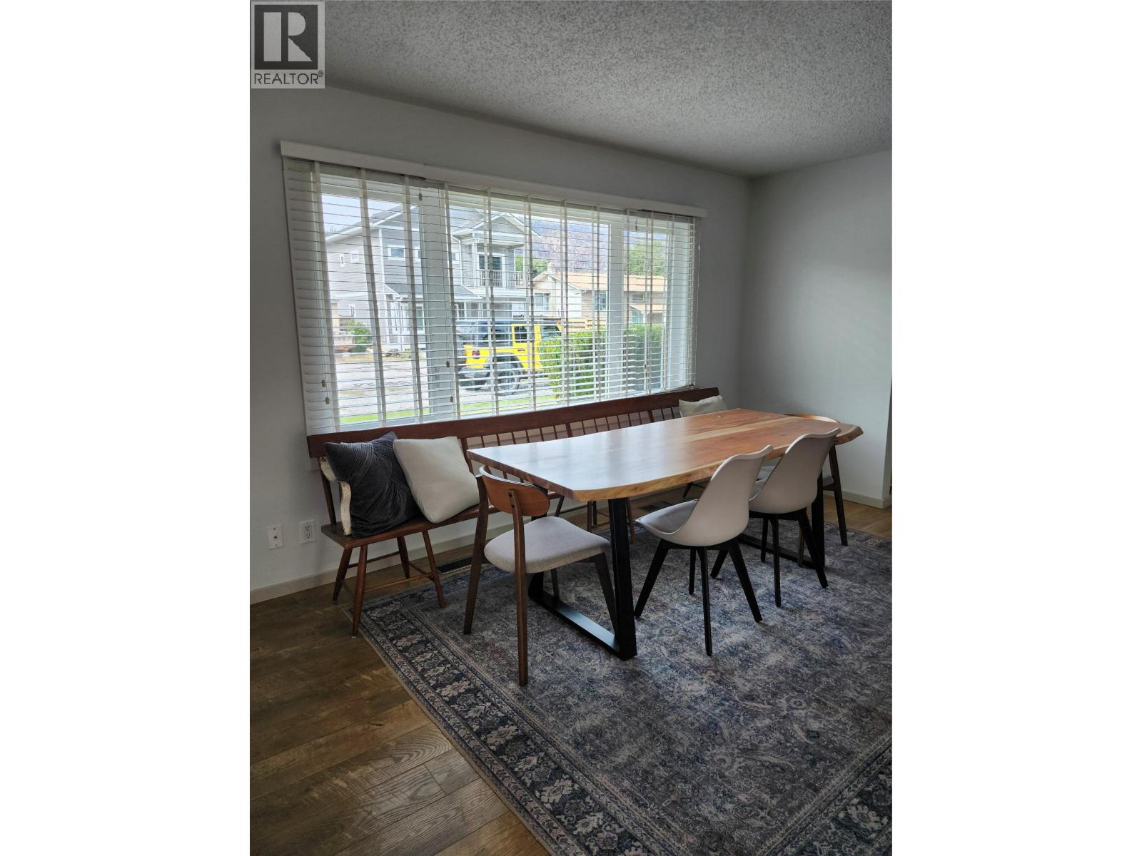 12261 Saunders Crescent, Summerland